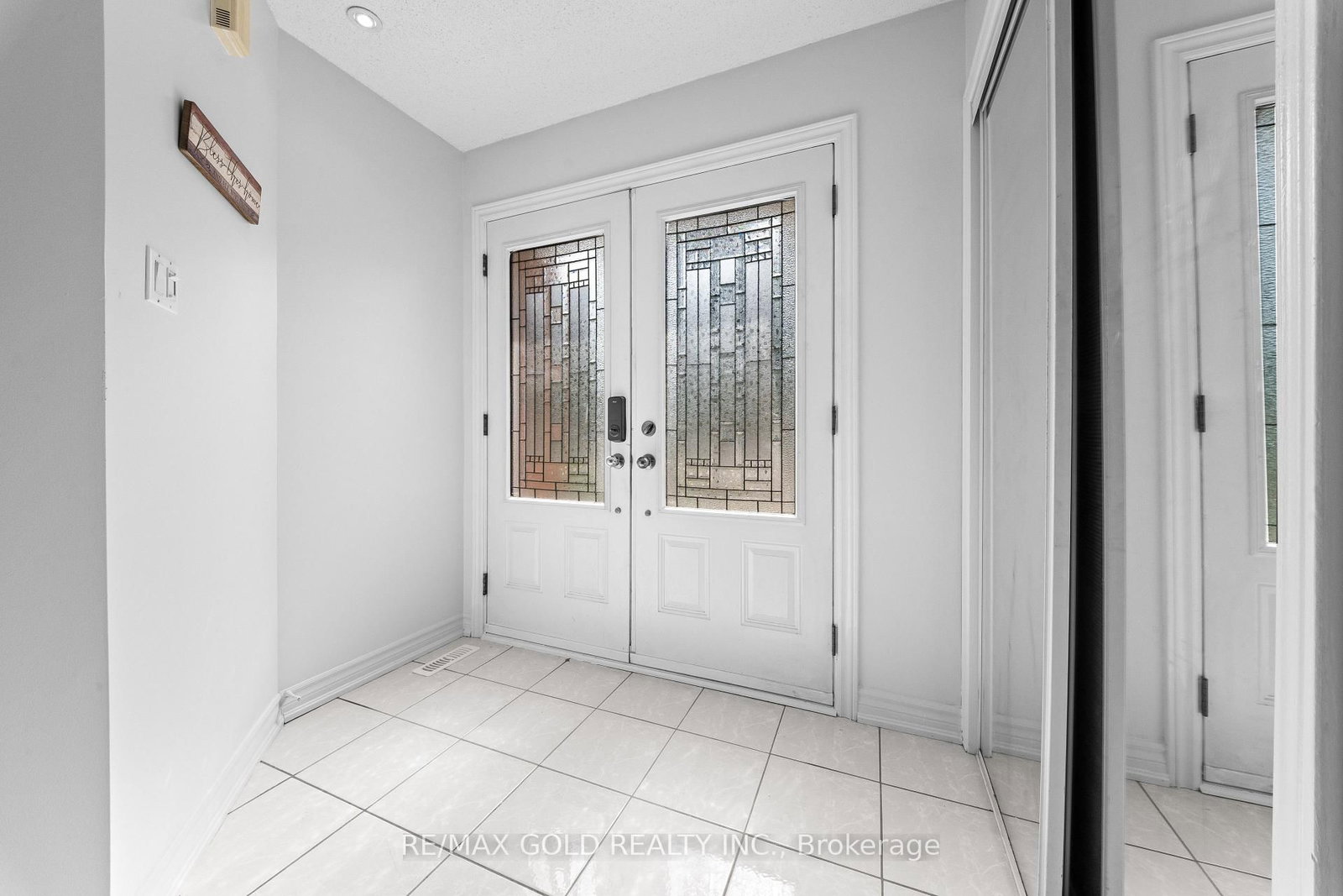 Sandringham-Wellington, Brampton photo 6