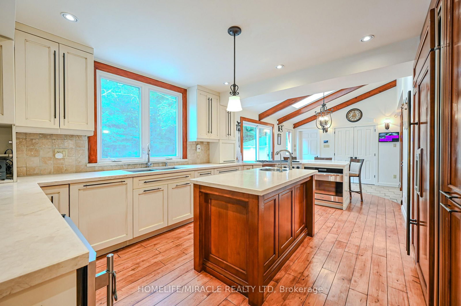 62 Gibson Lake Dr, Caledon, view 14