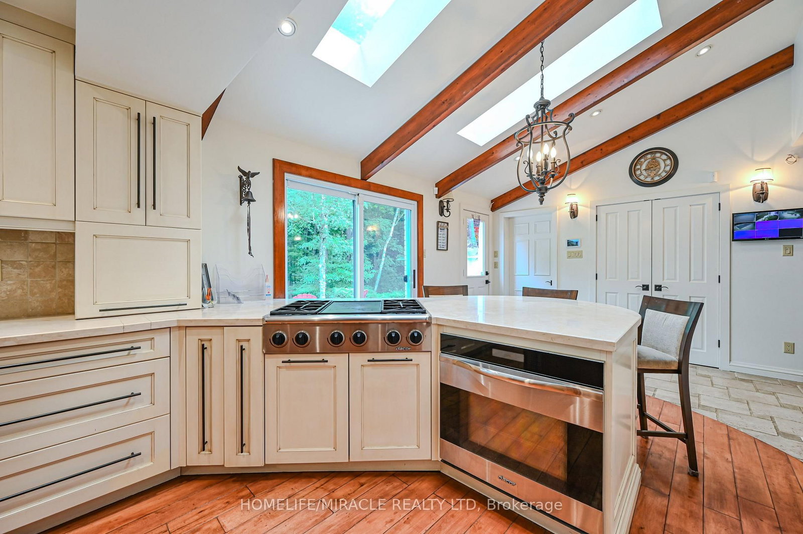 62 Gibson Lake Dr, Caledon, view 17