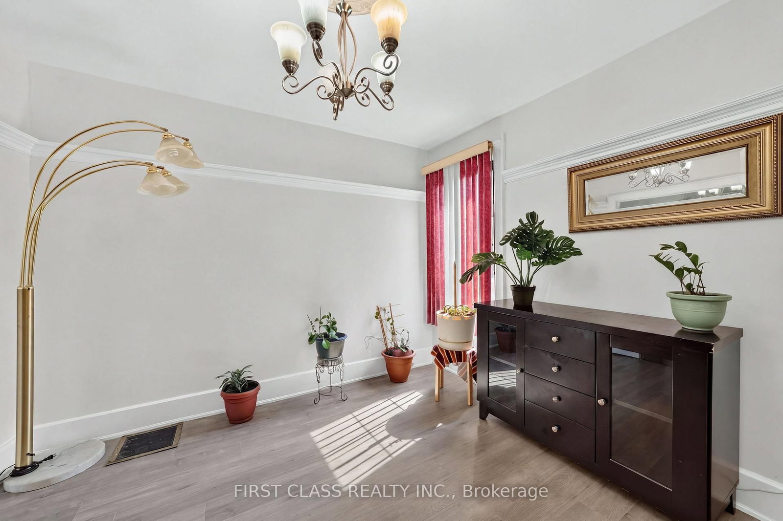 150 Caledonia Road • Toronto, ON photo 11