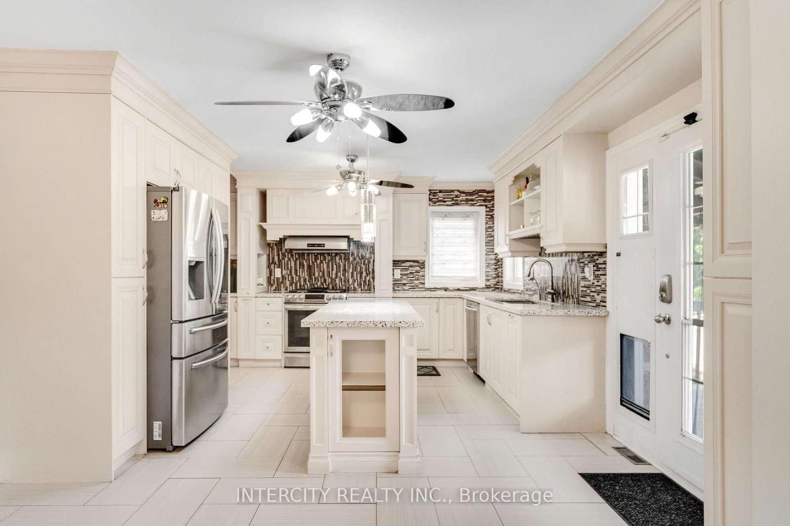 48 Avalanche Crescent • Brampton, ON photo 14