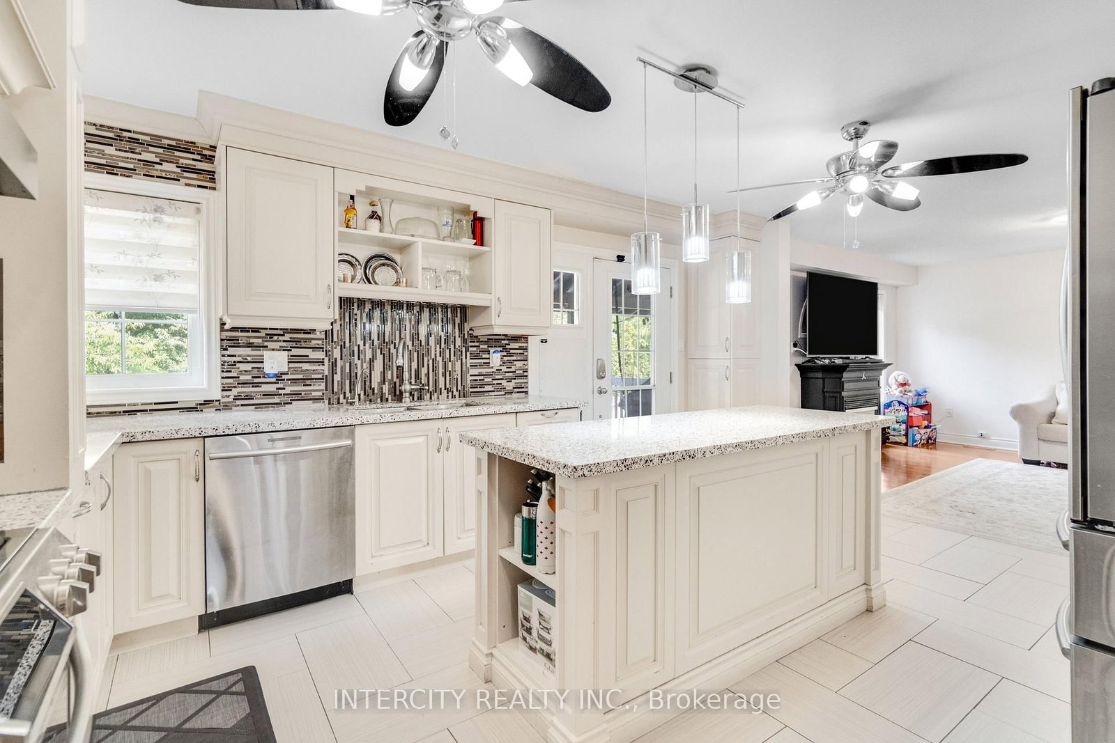 48 Avalanche Crescent • Brampton, ON photo 17