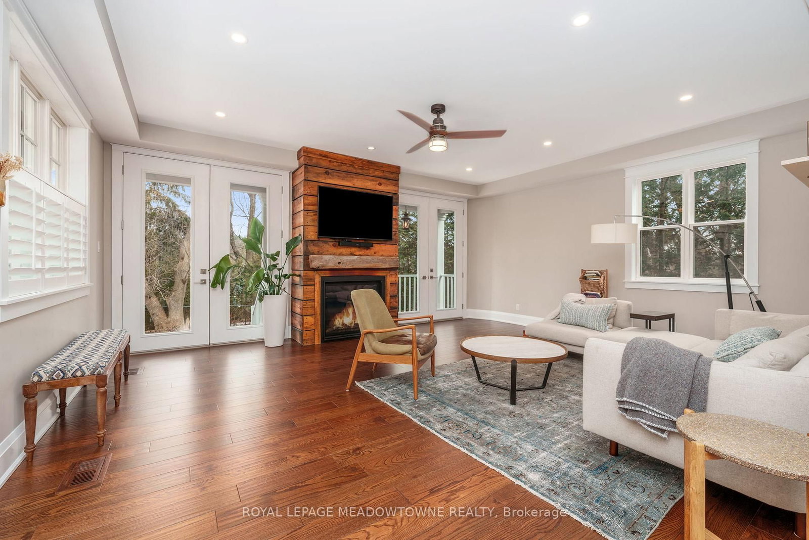2 Bennett Place • Halton Hills, ON photo 8