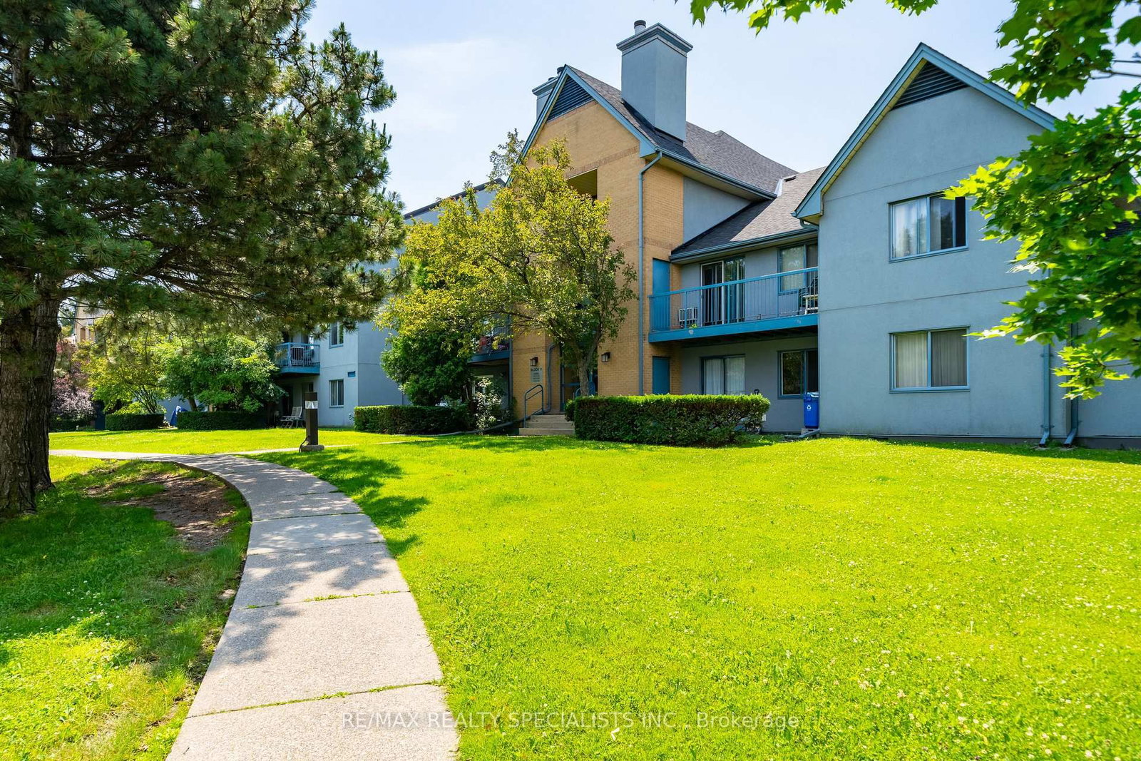 95 Trailwood Drive • #612 • Mississauga, ON photo 1