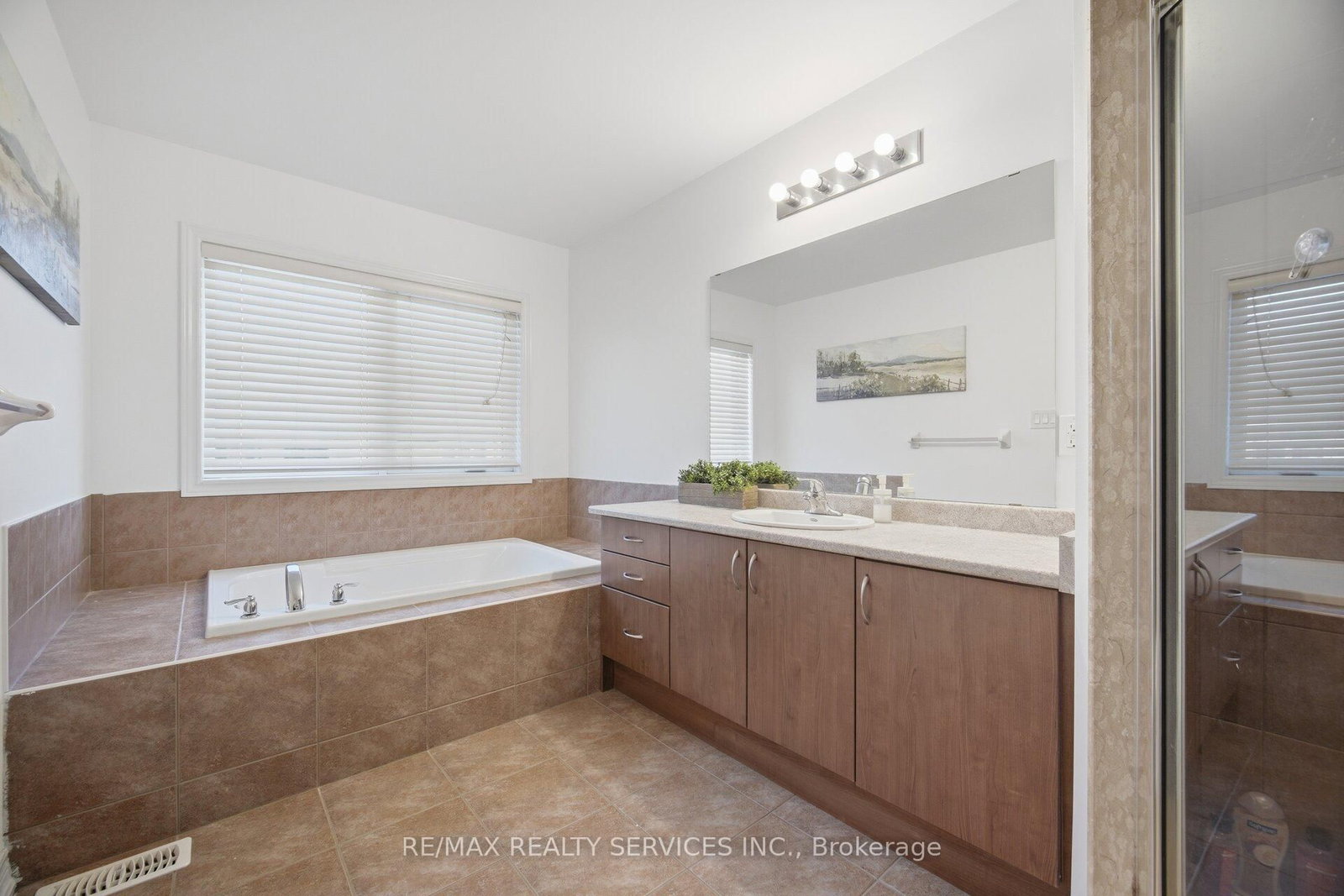 18 Seedland Crescent • Brampton, ON photo 24