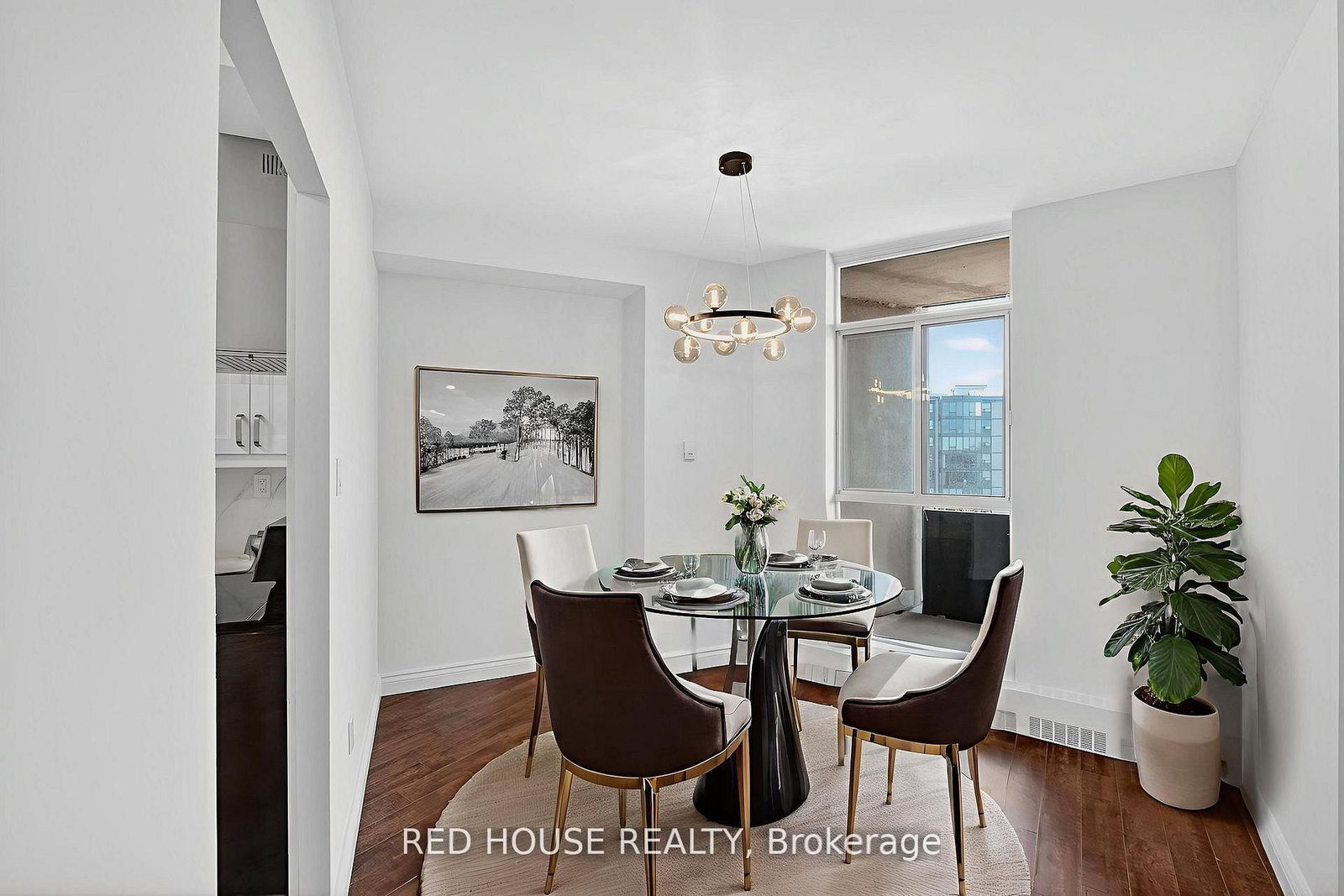 5250 Lakeshore Road • #809 • Burlington, ON photo 12