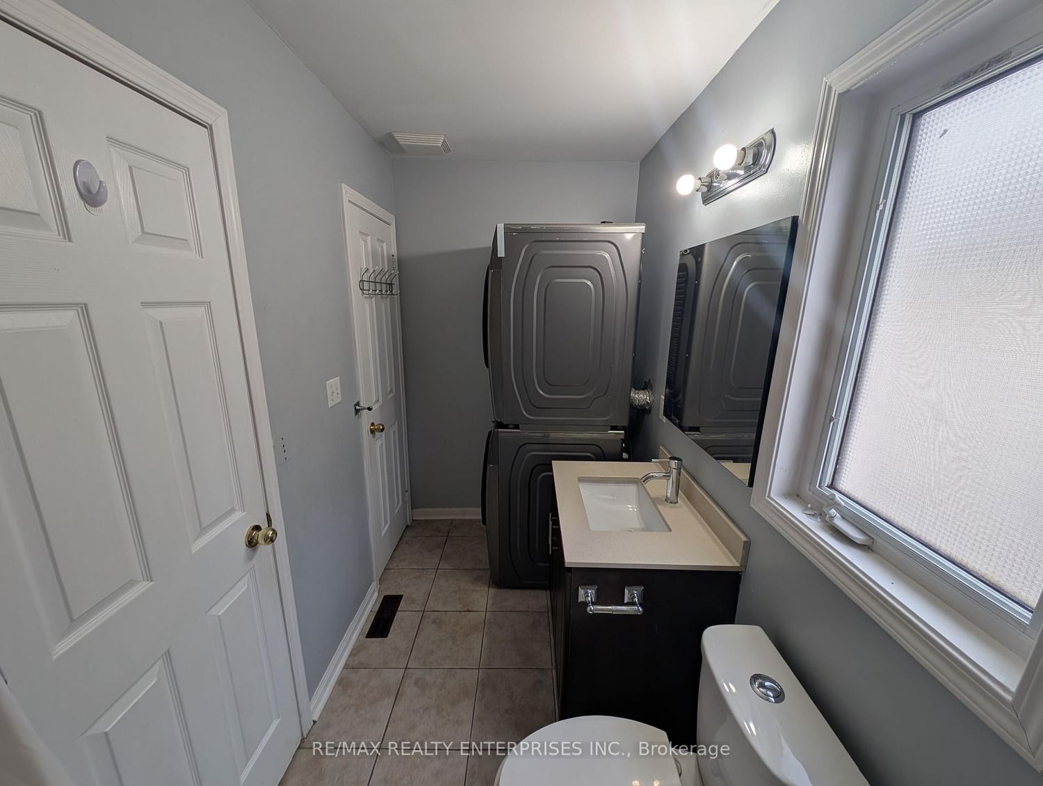 40 Sweetwood Circle • Brampton, ON photo 17