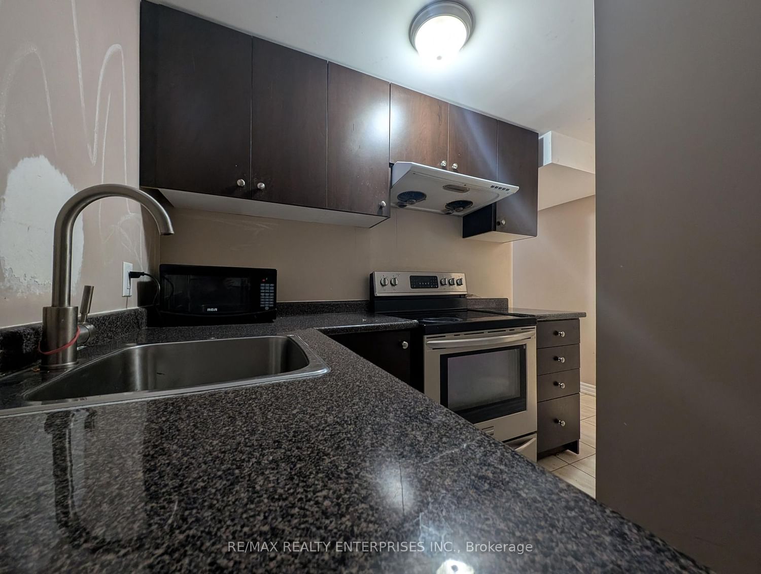 40 Sweetwood Circle • Brampton, ON photo 27