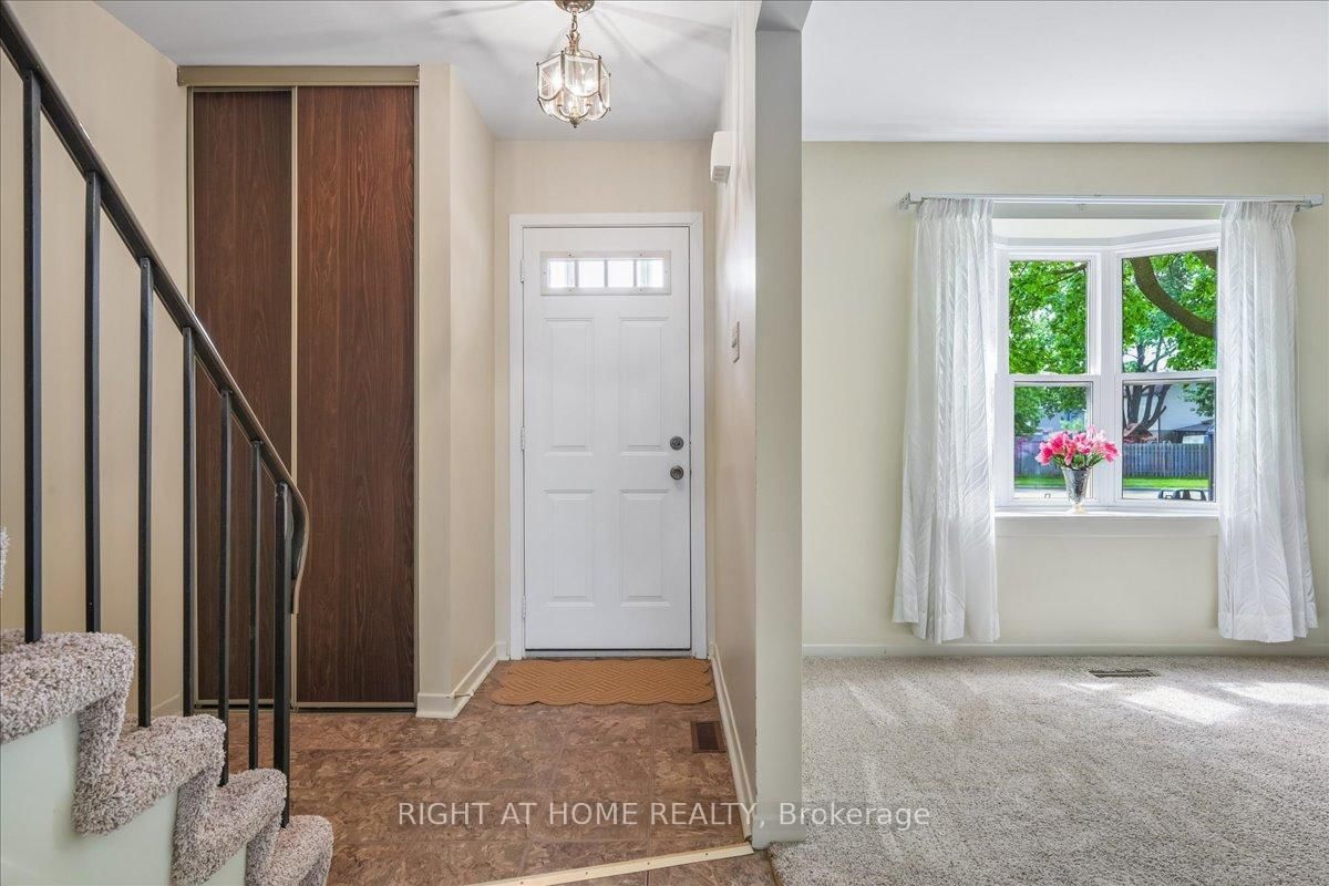 1020 Central Park Drive • #2 • Brampton, ON photo 4