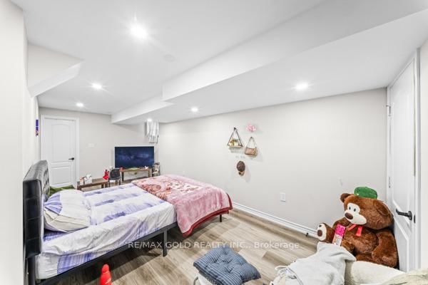 10 Rougebank Avenue • Caledon, ON photo 41