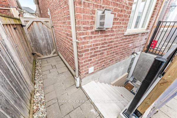 10 Rougebank Avenue • Caledon, ON photo 44