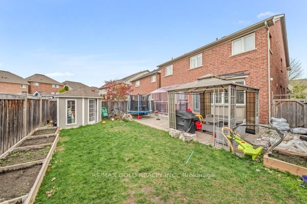 10 Rougebank Avenue • Caledon, ON photo 45