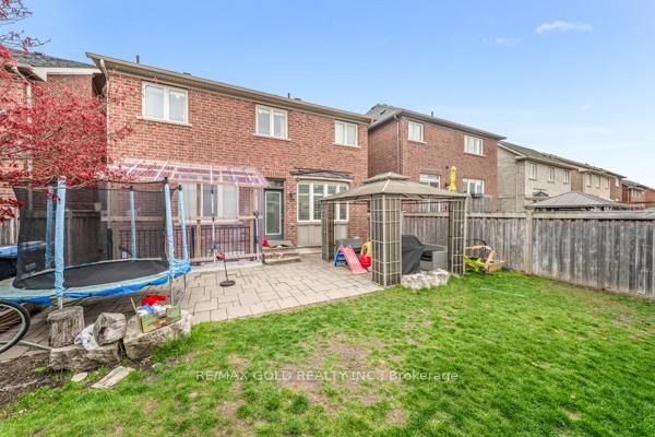 10 Rougebank Avenue • Caledon, ON photo 46