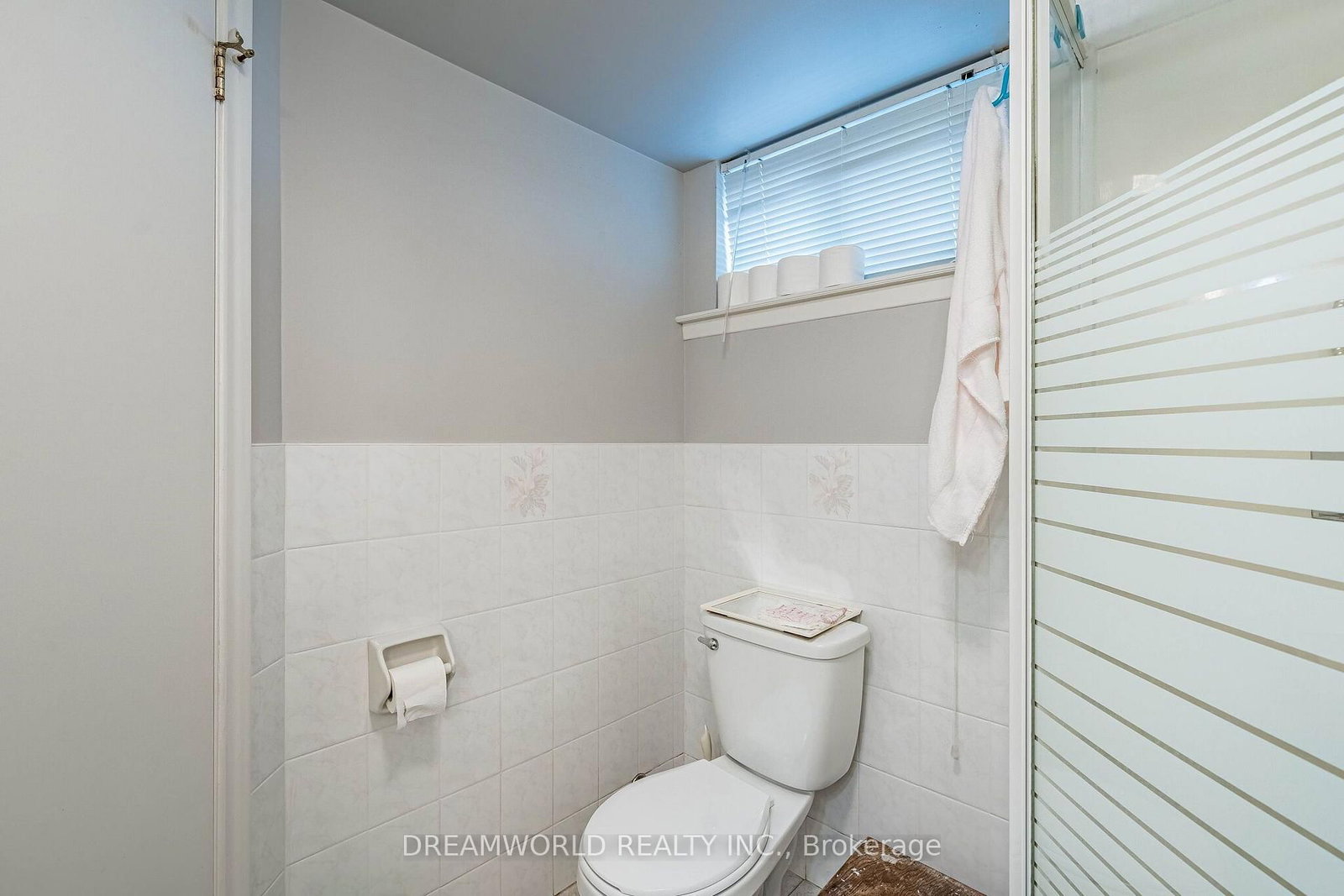24 Whitburn Crescent • Toronto, ON photo 38