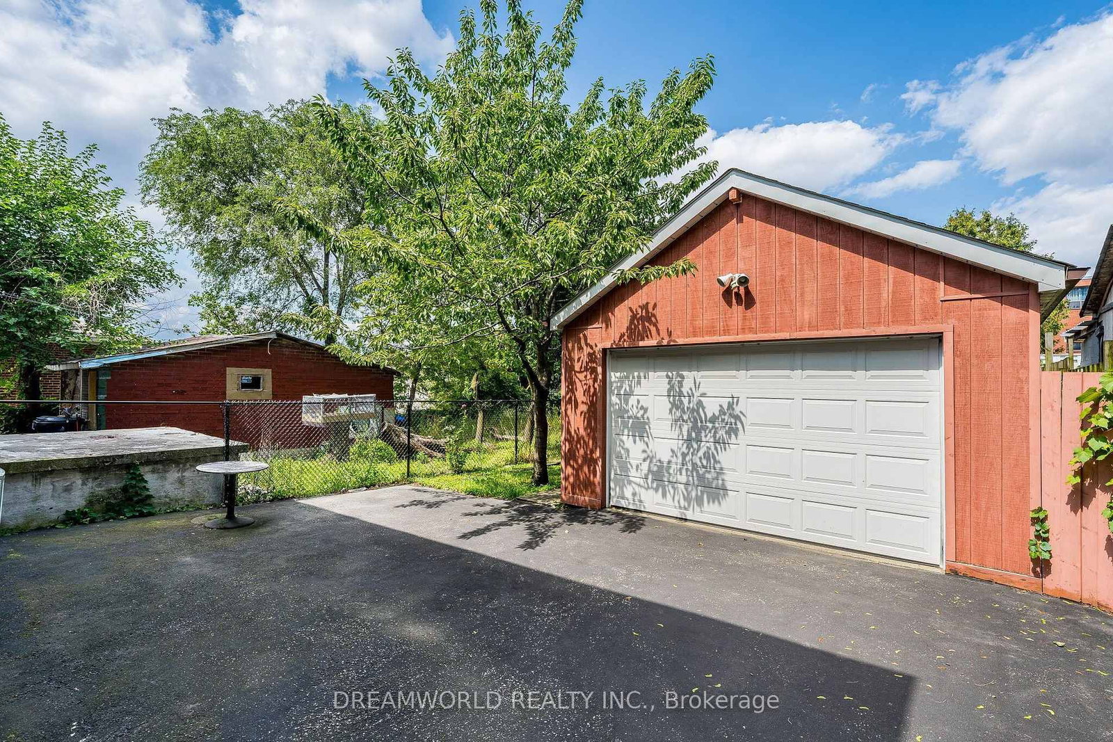 24 Whitburn Crescent • Toronto, ON photo 41