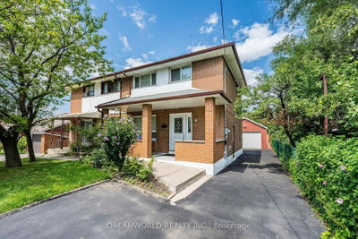 24 Whitburn Crescent, Toronto, ON, photo 5