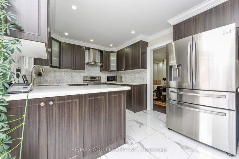 72 Rainforest Brampton,ON L6R 1B1 — Photo 16