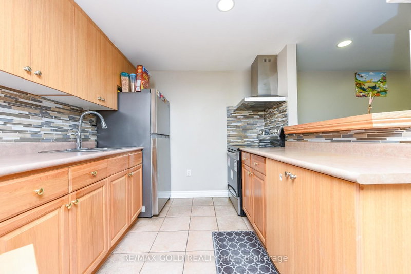 72 Rainforest Brampton,ON L6R 1B1 — Photo 41