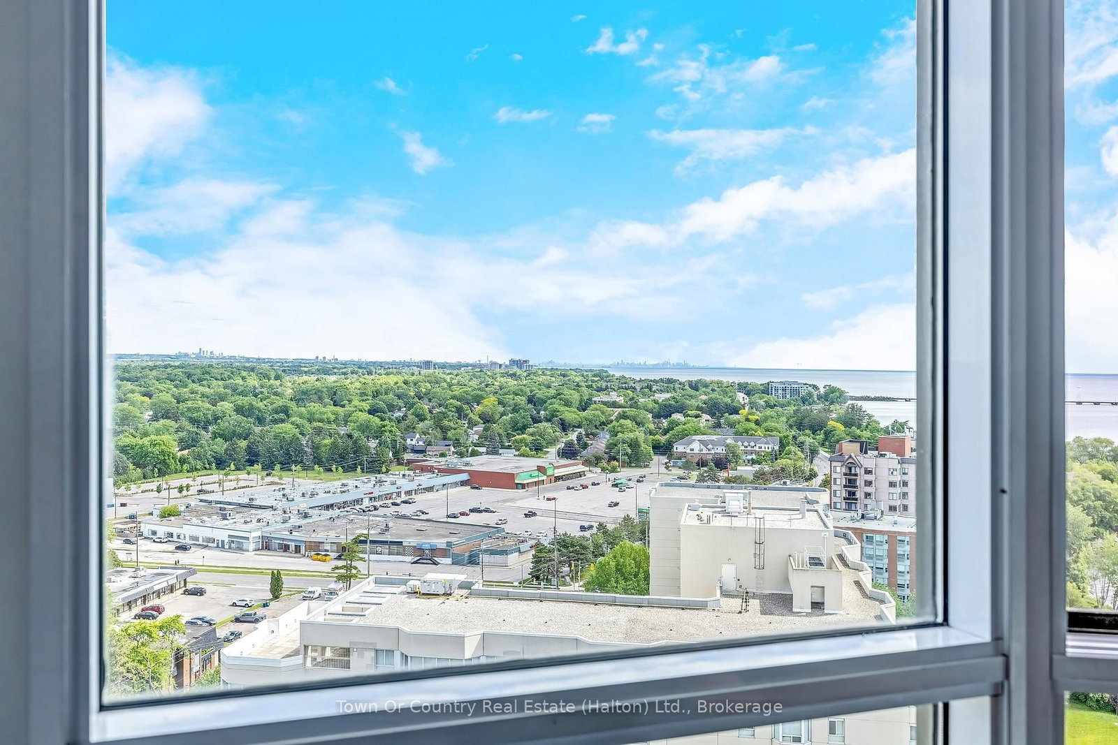 5250 Lakeshore Road • #1906 • Burlington, ON photo 18