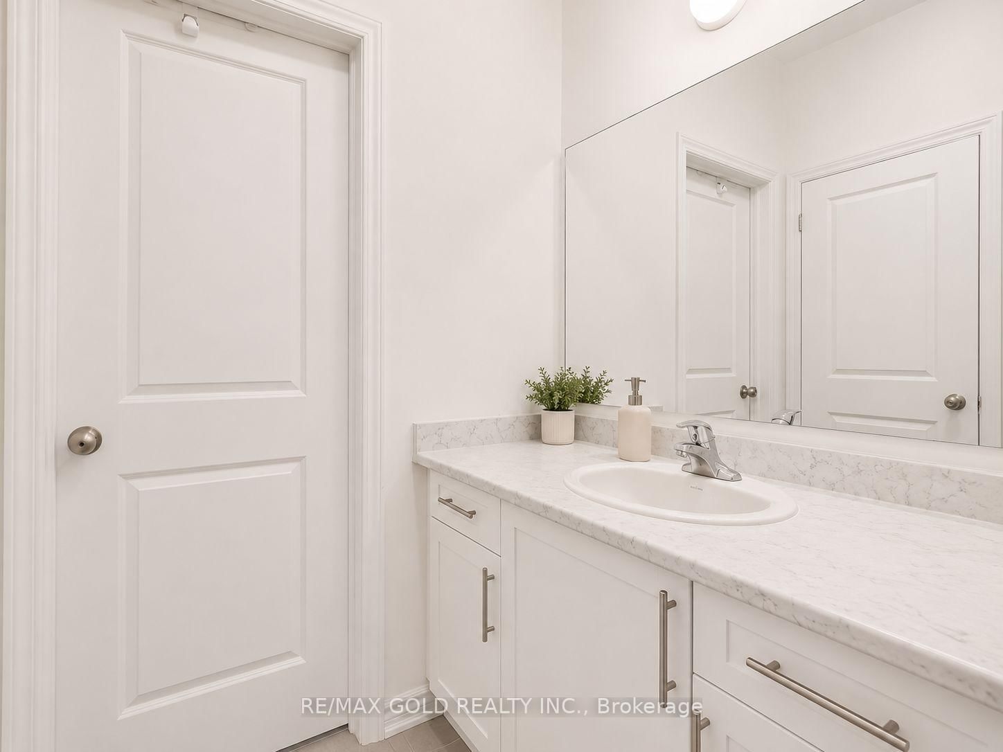37 Peak Brampton,ON L6X 5S5 — Photo 24