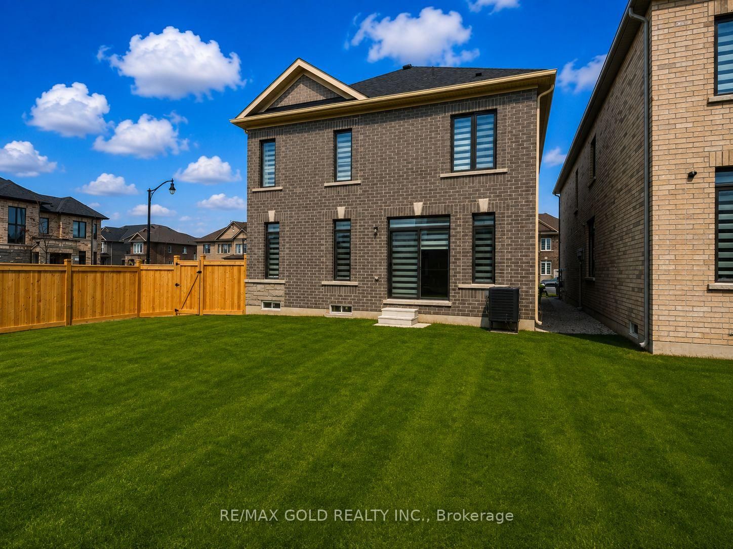 37 Peak Brampton,ON L6X 5S5 — Photo 37