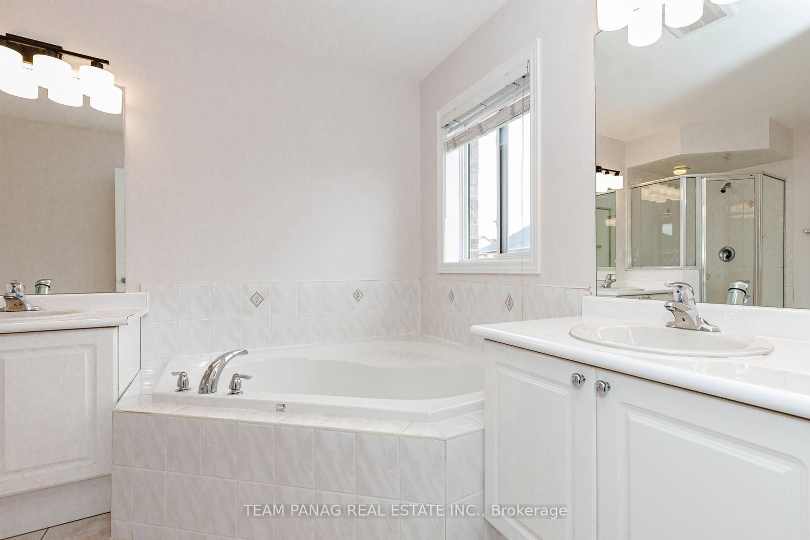 7 Village Lake Crescent • Brampton, ON photo 33