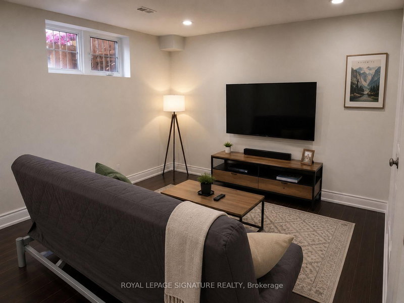 Basement - 404 Nairn Circle
