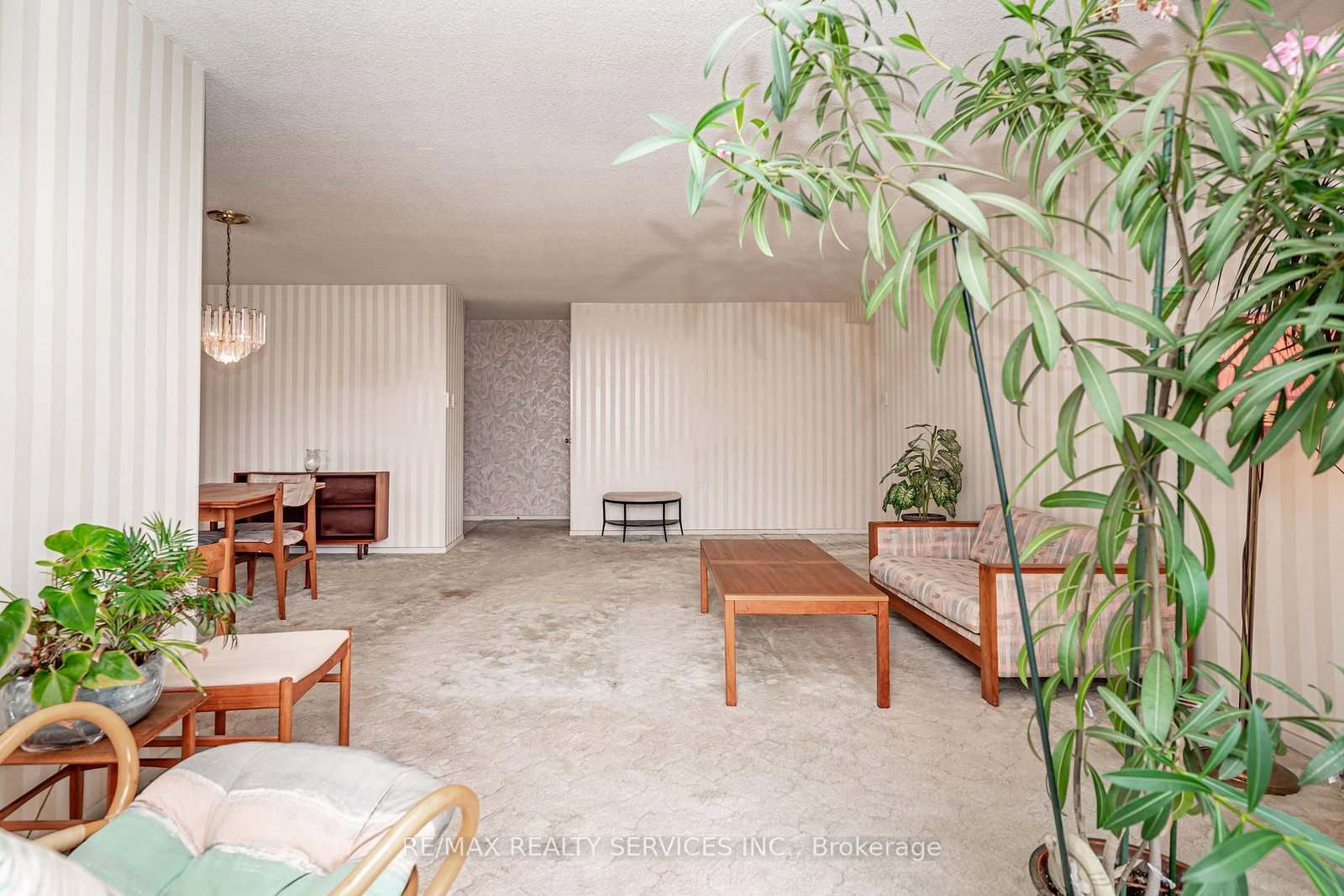 18 Knightsbridge Road • #2102 • Brampton, ON photo 13