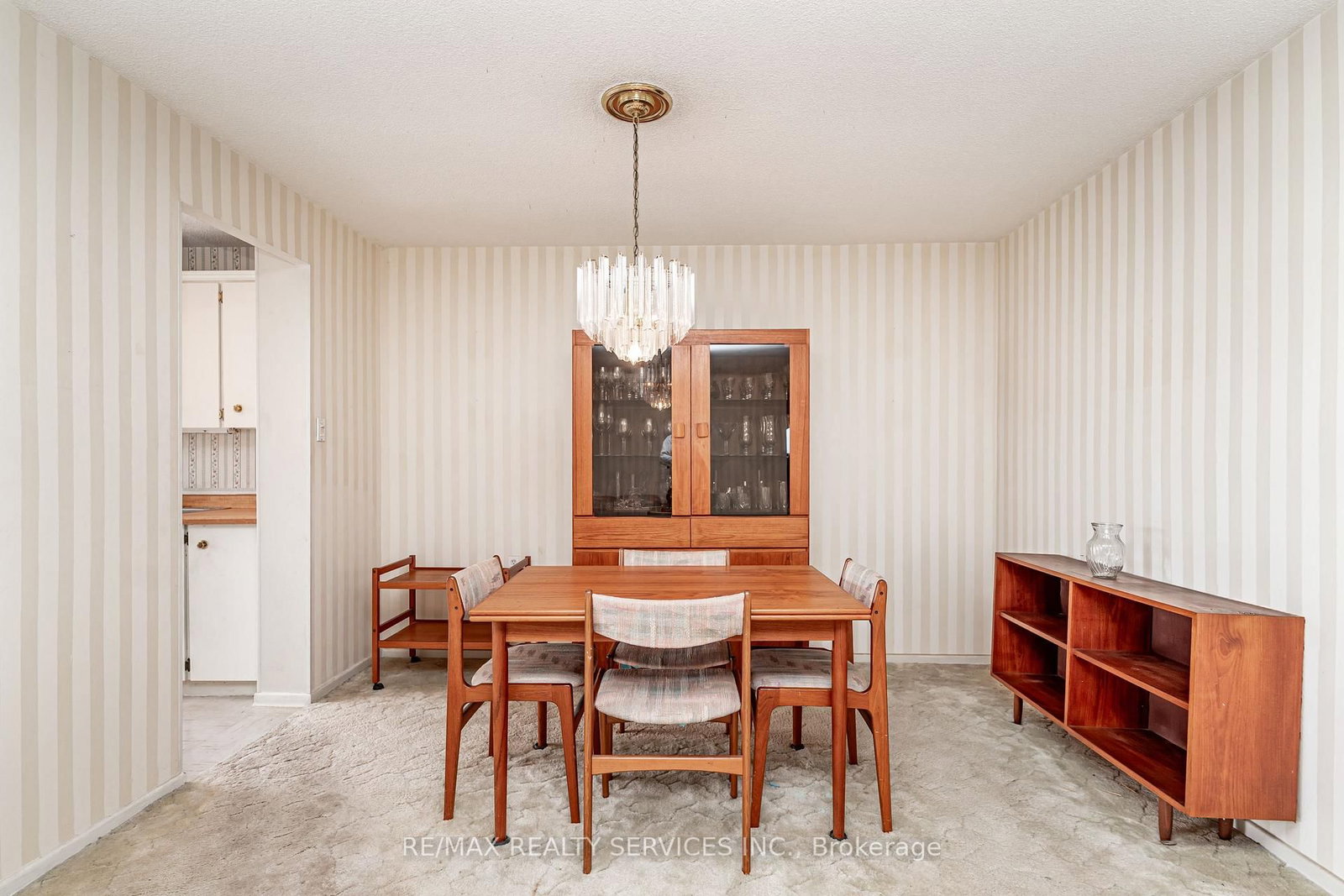 18 Knightsbridge Road • #2102 • Brampton, ON photo 17