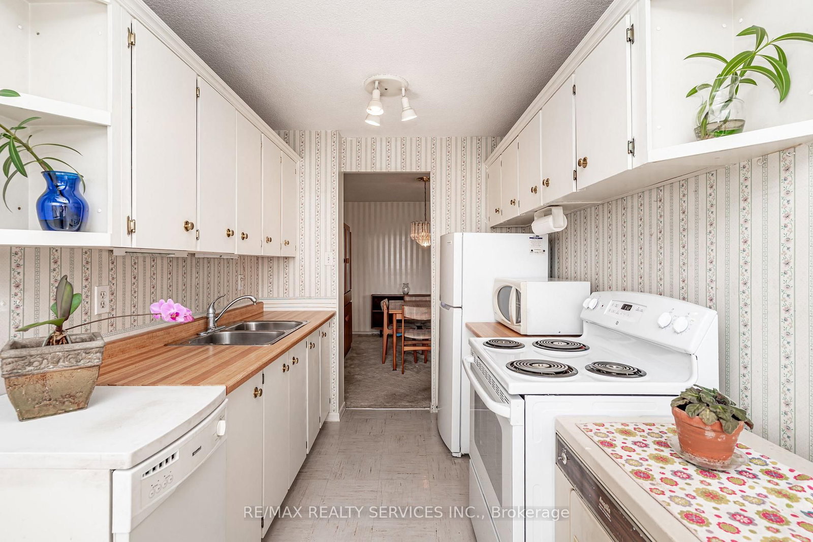 18 Knightsbridge Road • #2102 • Brampton, ON photo 21
