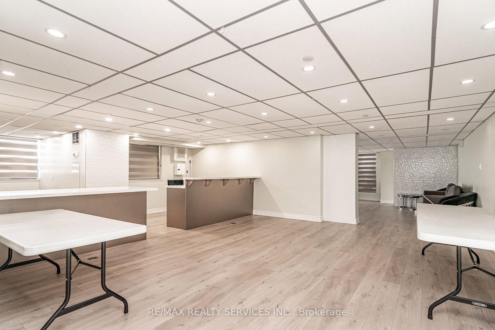 18 Knightsbridge Road • #2102 • Brampton, ON photo 32