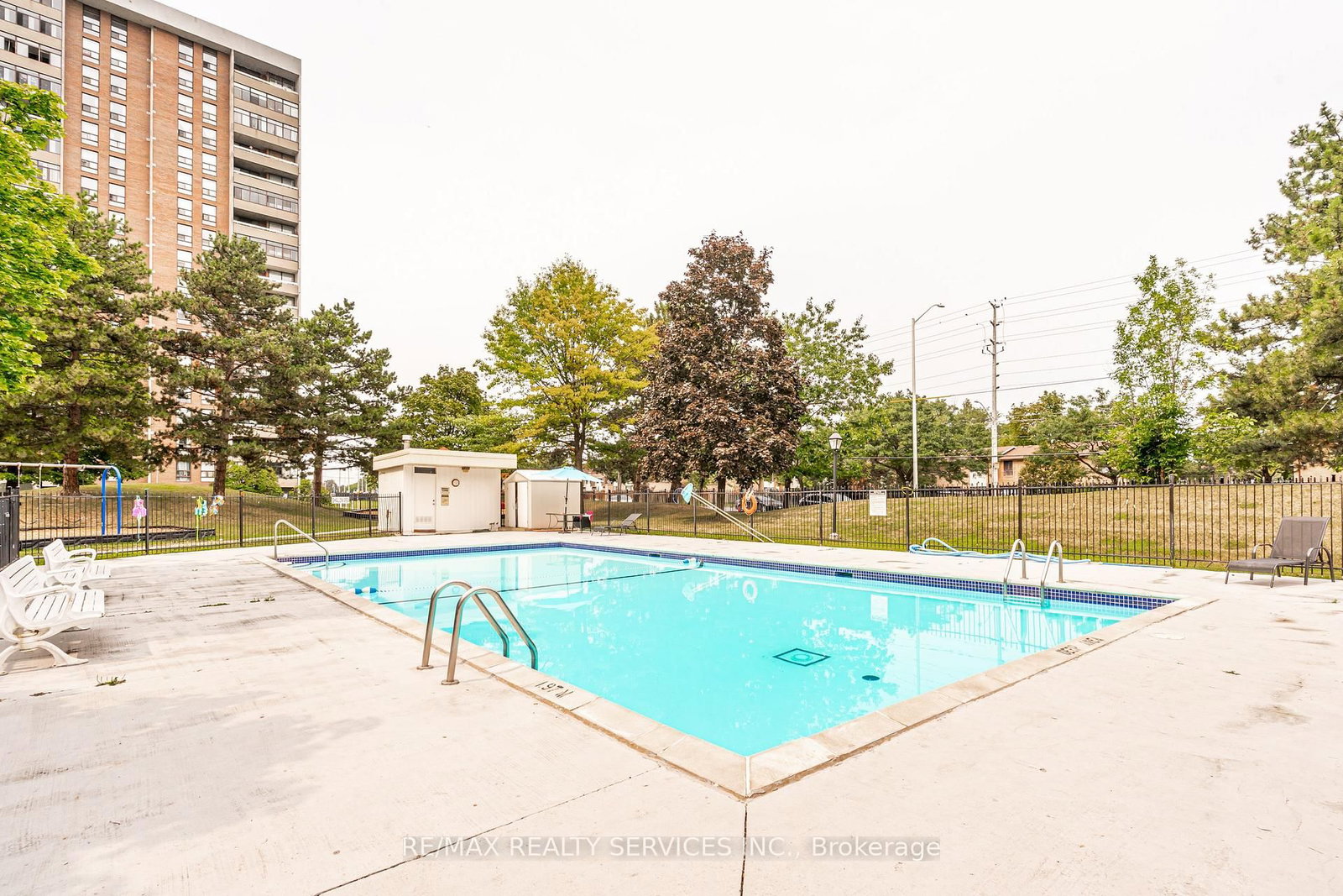 18 Knightsbridge Road • #2102 • Brampton, ON photo 38