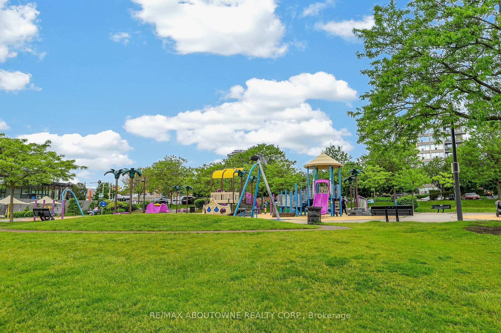 461 Blathwayte Lane • Burlington, ON photo 33