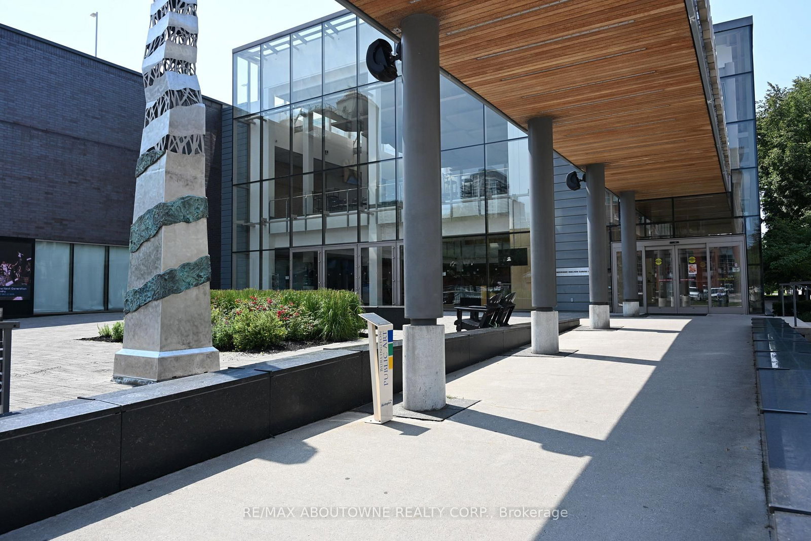 461 Blathwayte Lane • Burlington, ON photo 47