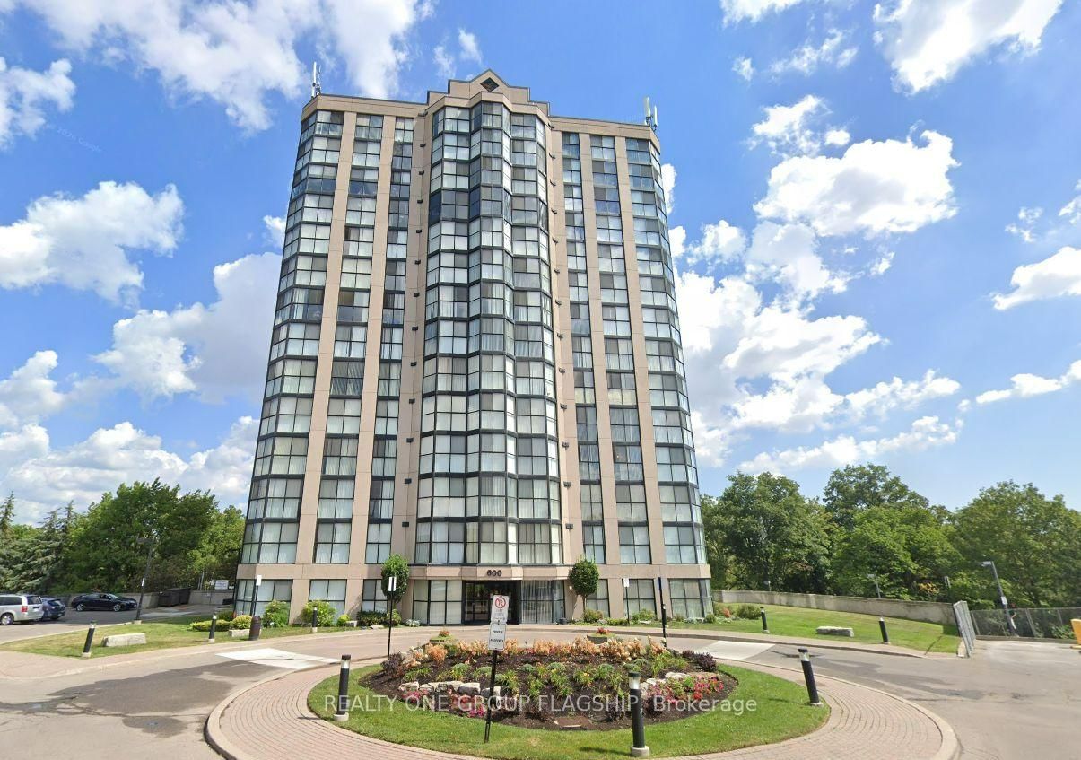 600 Rexdale Boulevard • #802 • Toronto, ON photo 19