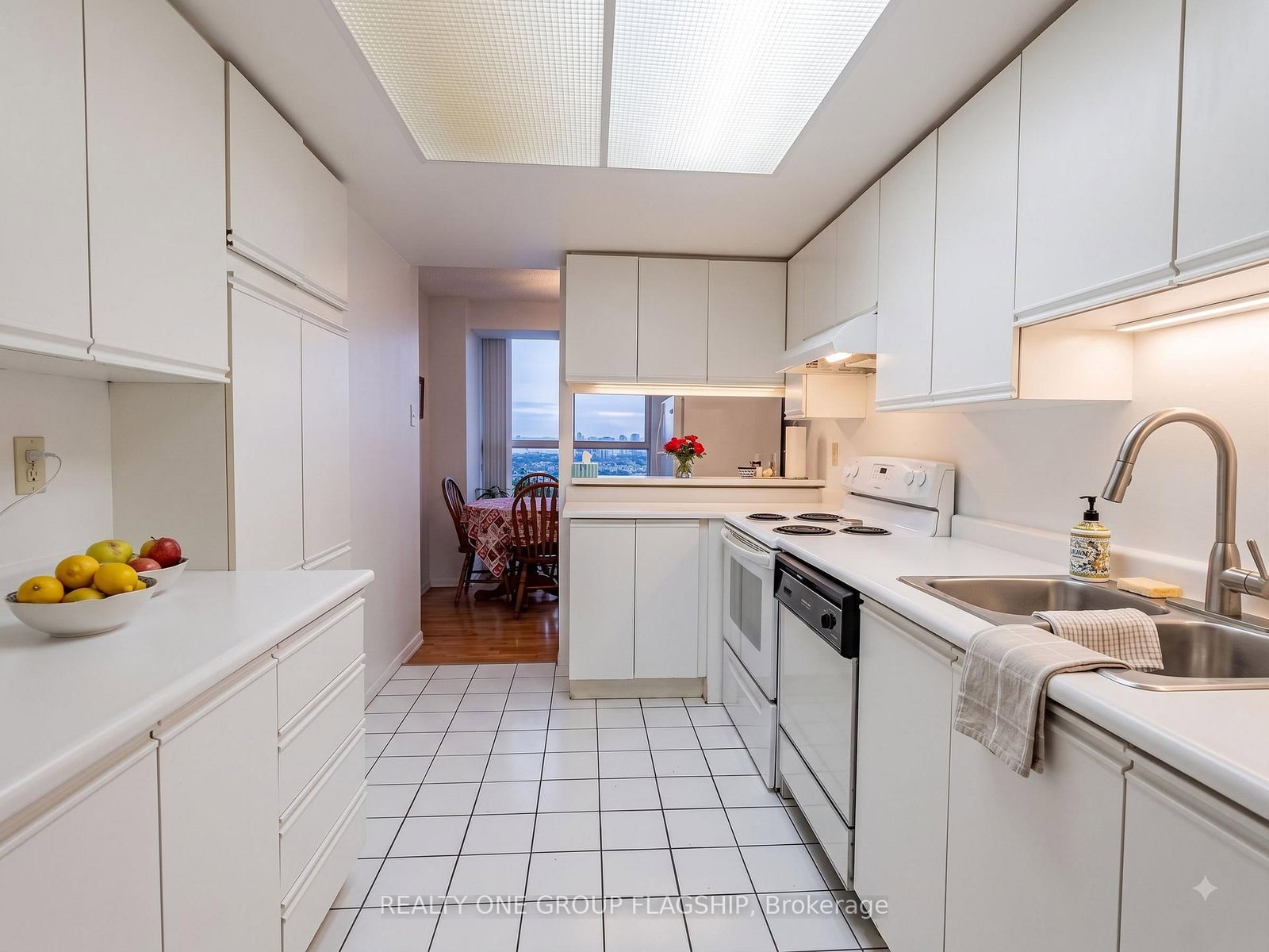 600 Rexdale Boulevard • #802 • Toronto, ON photo 6