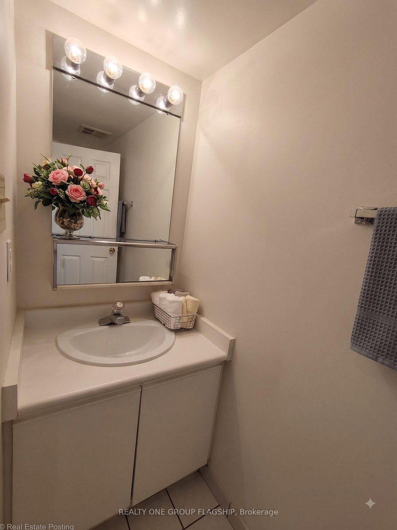600 Rexdale Toronto,ON M9W 6T4 — Photo 8