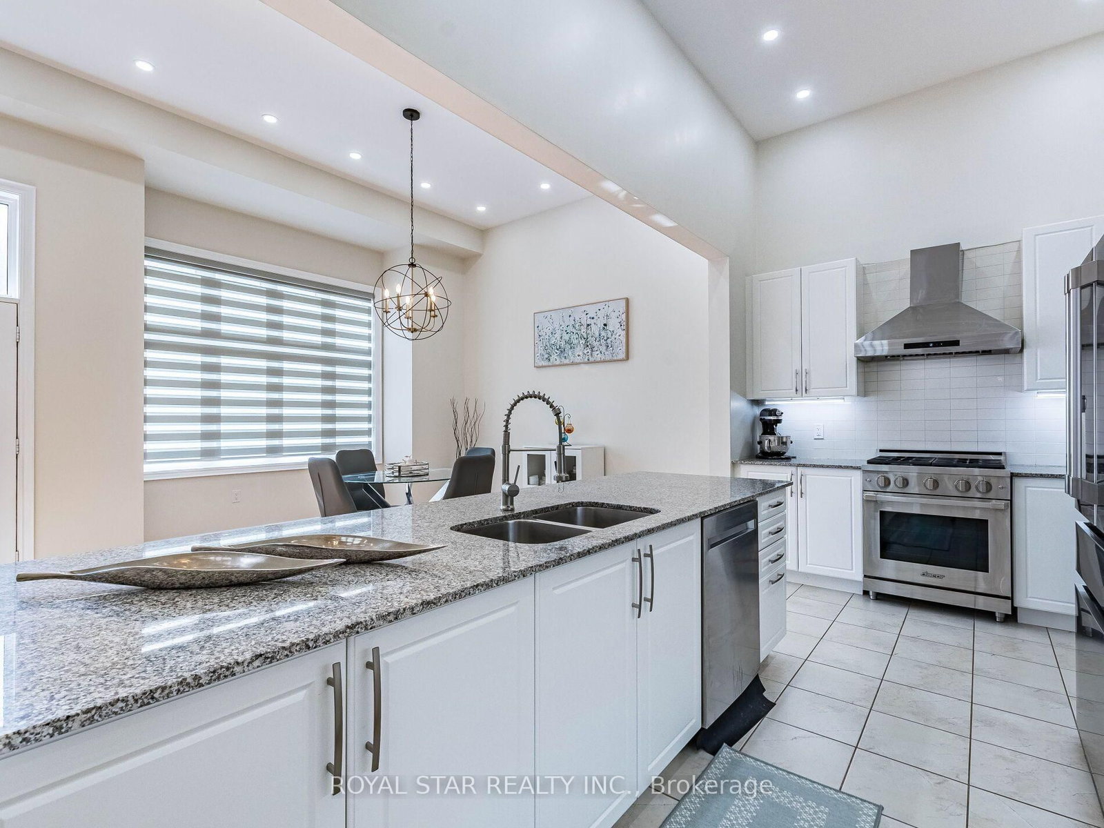 26 Marvin Avenue • Oakville, ON photo 20