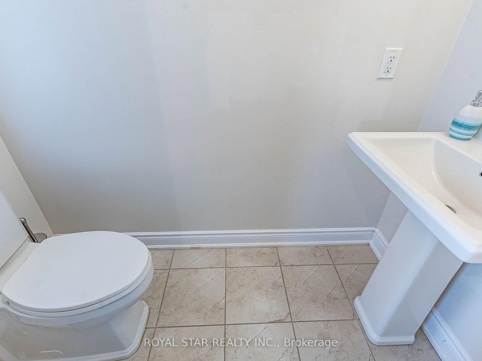 26 Marvin Avenue • Oakville, ON photo 24