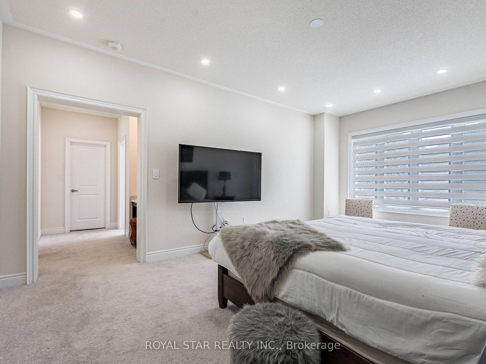 26 Marvin Avenue • Oakville, ON photo 29
