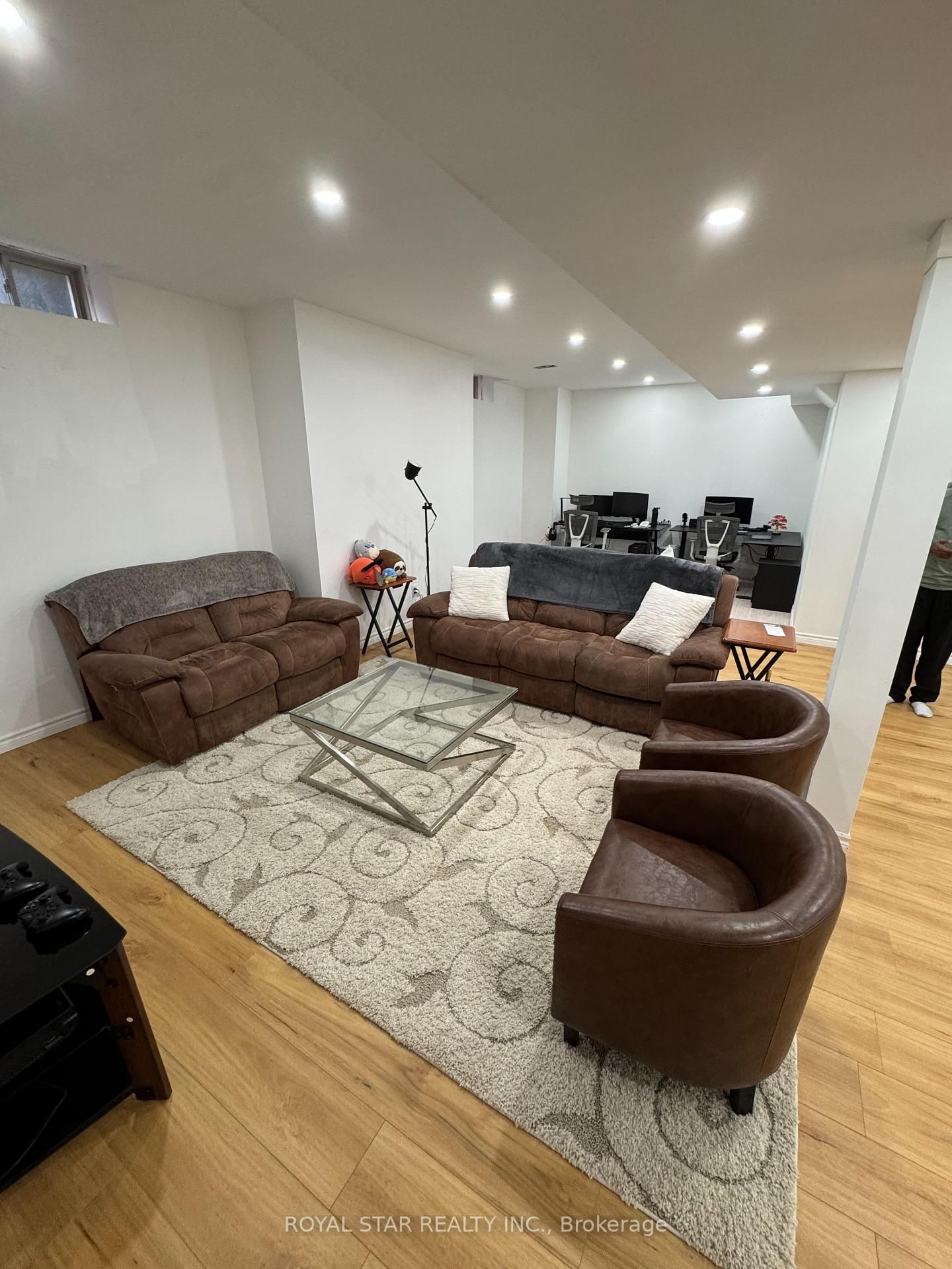 26 Marvin Avenue • Oakville, ON photo 44