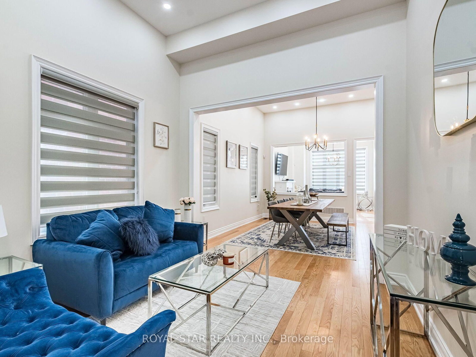 26 Marvin Avenue • Oakville, ON photo 6