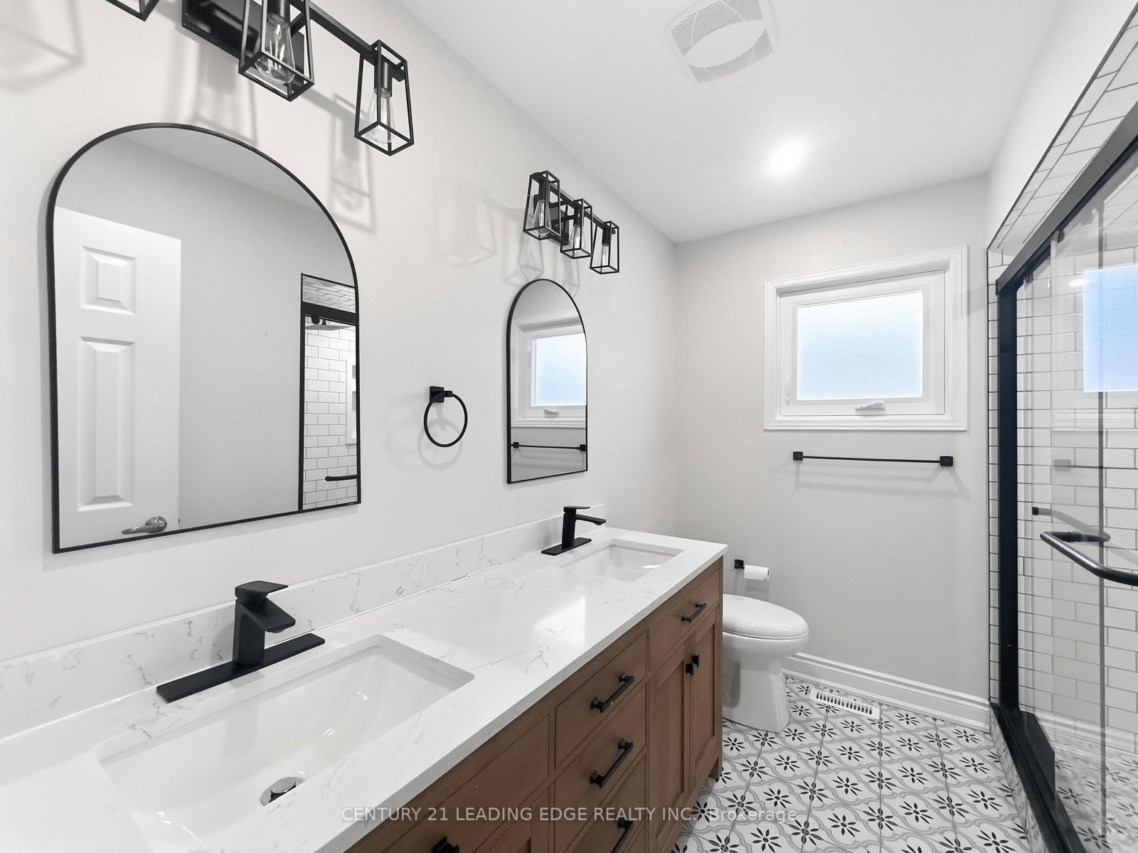 183 Hopewell Road • Oakville, ON photo 24