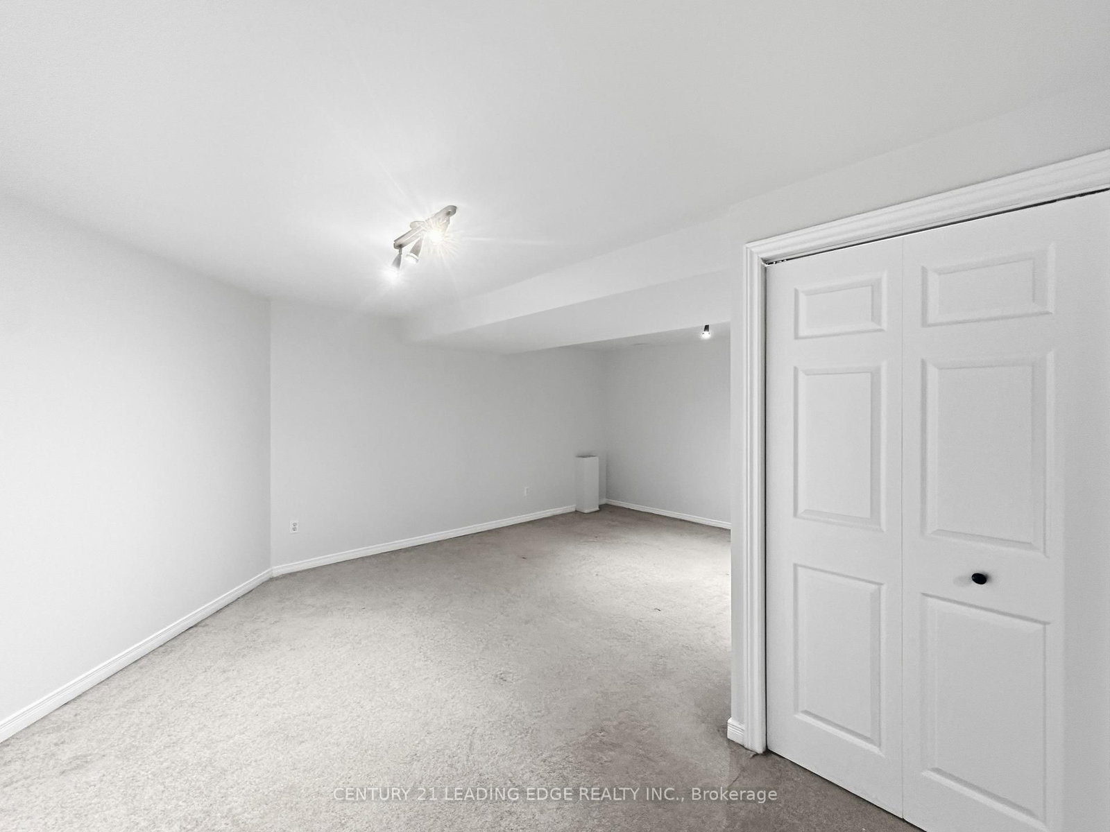 183 Hopewell Road • Oakville, ON photo 34