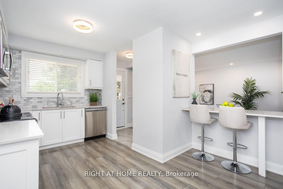Main - 576 Turner Drive, Burlington 4