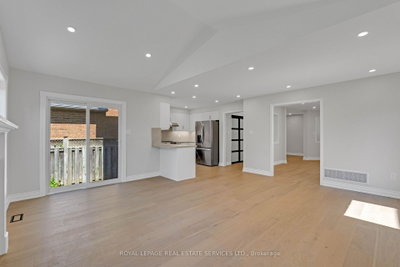 3955 Foxwood Avenue • Mississauga, ON photo 5