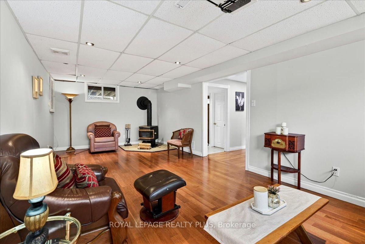 4452 Delaney Drive • Burlington, ON photo 34