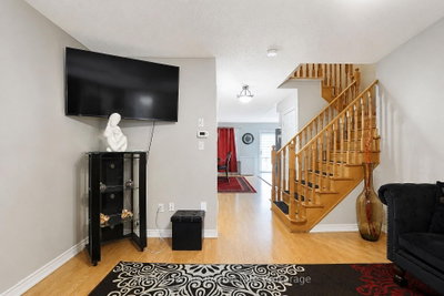 32 Polar Bear Place • Brampton, ON photo 7