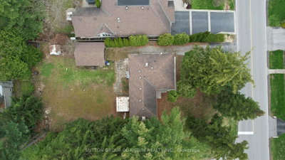 394 Maplehurst Oakville,ON L6L 4Y6 — Photo 11