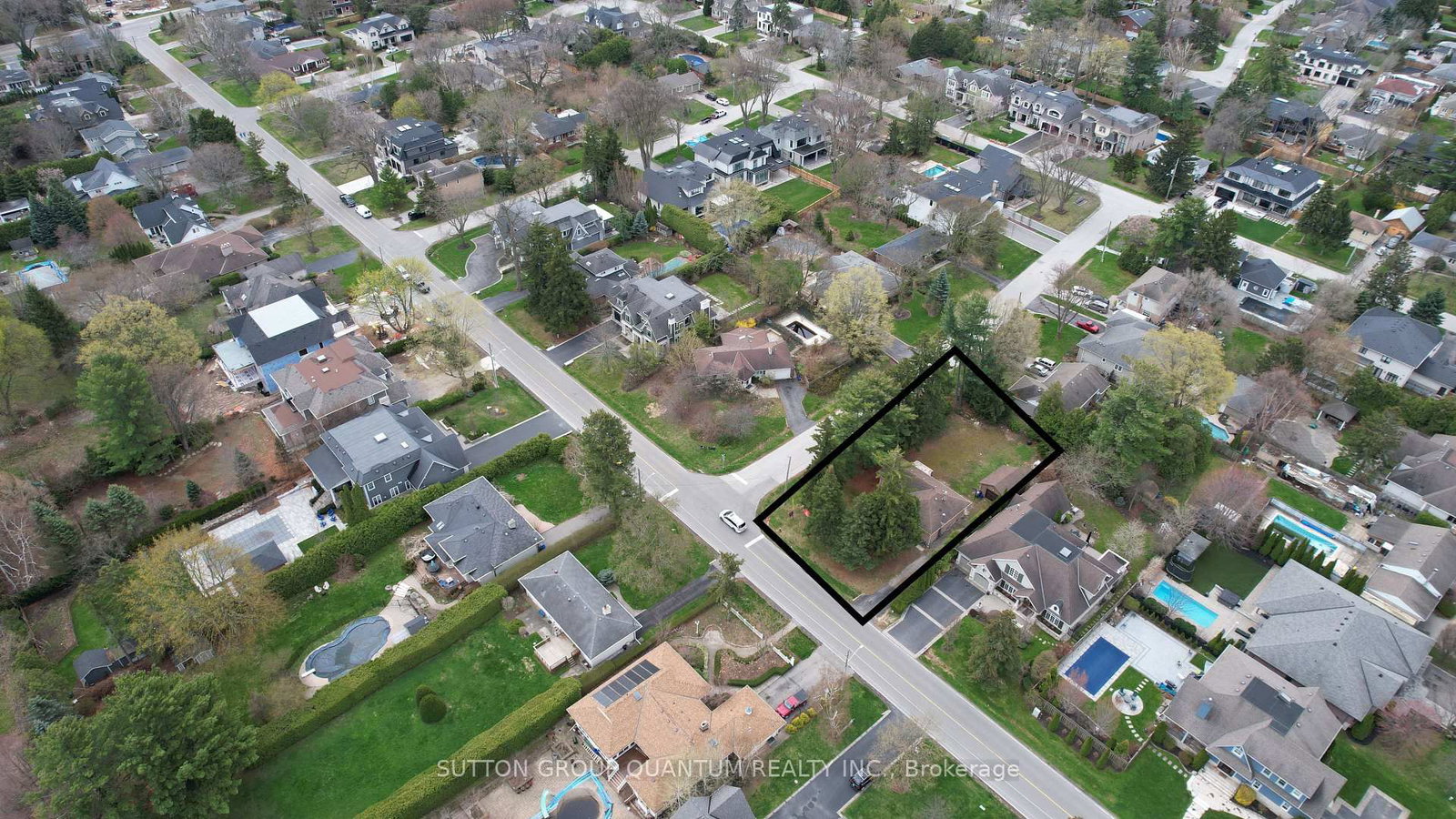 394 Maplehurst Oakville,ON L6L 4Y6 — Photo 6